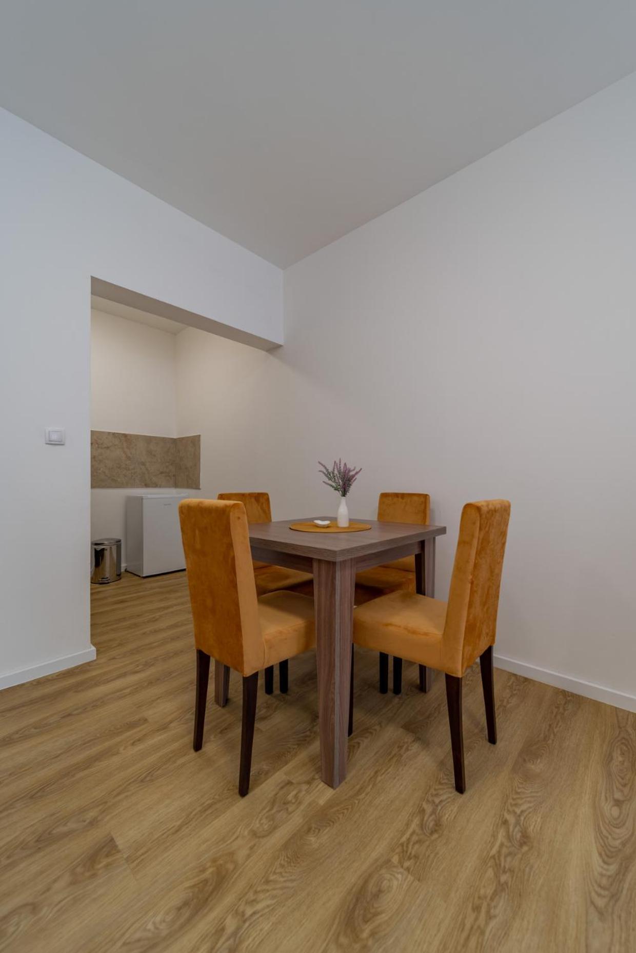 M Apartments Белград Номер фото